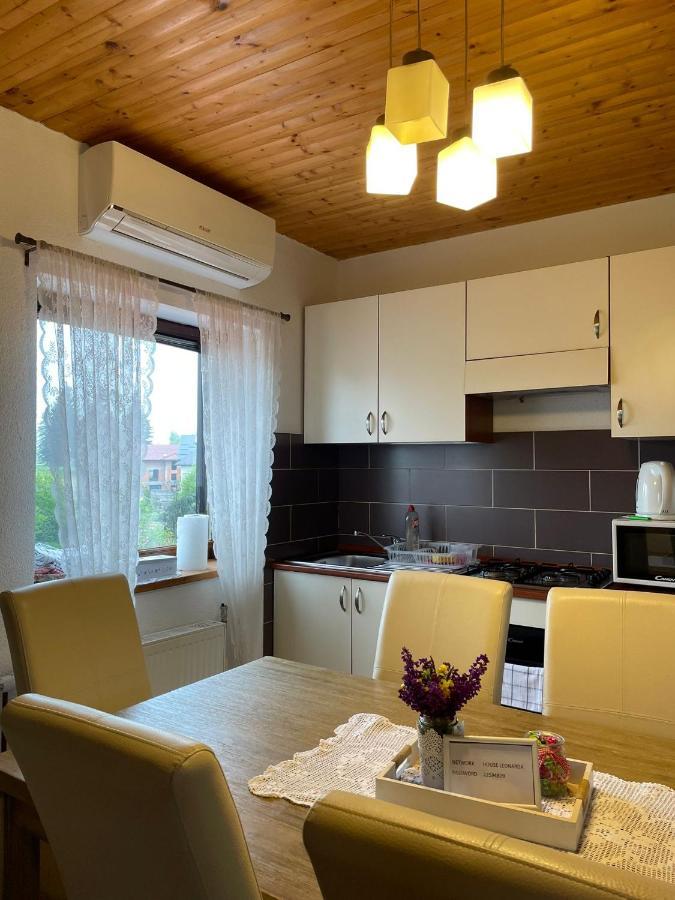 House Leonarda Hotel Грабовац Екстериор снимка